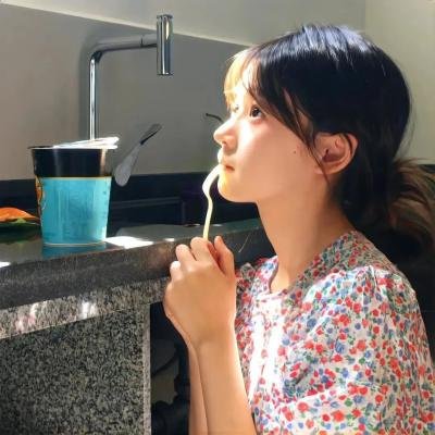 蛋糕合唱团